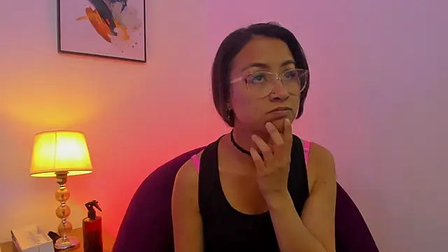 bravepetunia online show from November 18, 2025, 12:53 pm