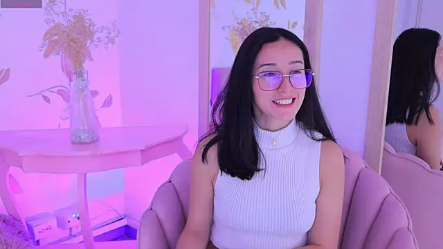 Ginevra esposito online show from September 10, 2025, 1:00 pm