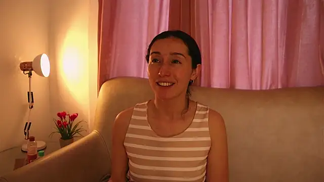 Ginevra esposito online show from June 8, 2026, 2:06 pm