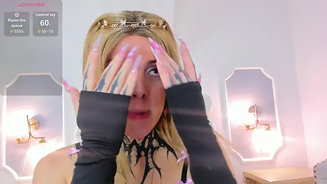 mystikdoll online show from September 14, 2025, 11:53 am