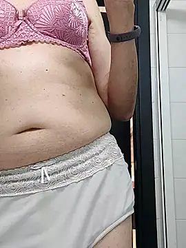 Snapshot of Emily_de_Carla chatting on July 22, 2026, 1:36 pm Emily de Carla online show from July 22, 2026, 1:36 pm