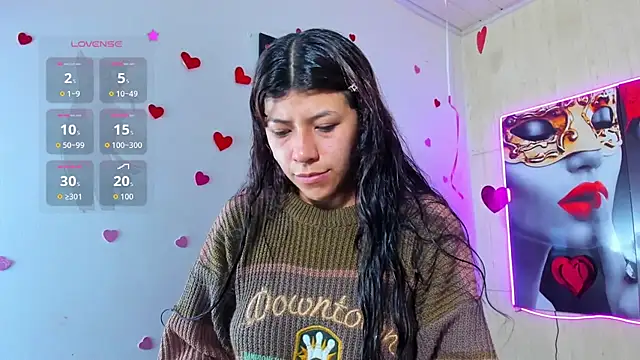 Raven Rouge  online show from April 22, 2026, 12:18 pm