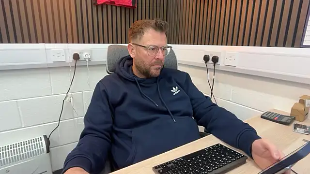 bilf1978 online show from March 17, 2026, 6:50 am