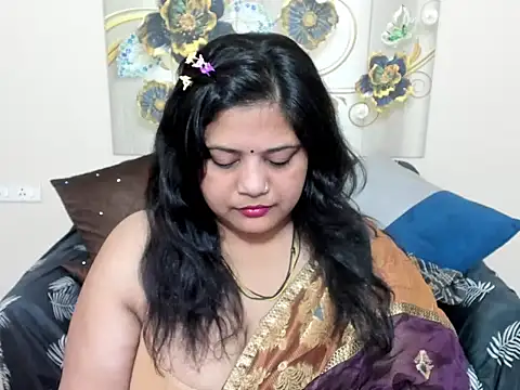 Snapshot of misssoniya3 chatting on June 10, 2026, 4:01 am misssoniya3 online show from June 10, 2026, 4:01 am