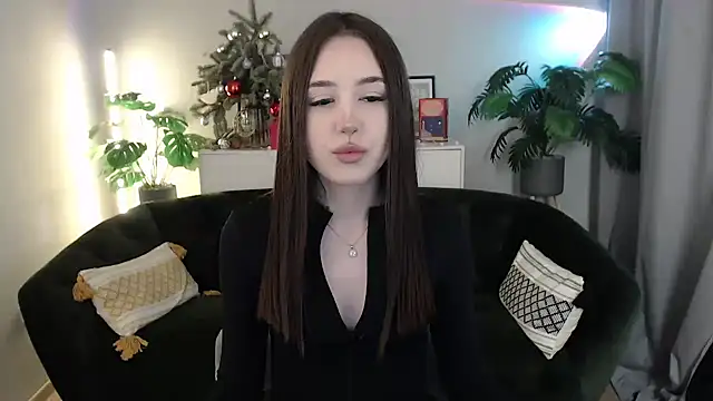 BlackEyesGirl online show from January 13, 2026, 6:40 am