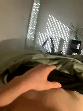 Loulou 2007 online show from September 27, 2025, 7:57 am