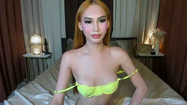 ChelseaRichesss online show from December 1, 2025, 7:08 pm