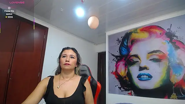 noelia milf19 online show from March 6, 2026, 12:18 am