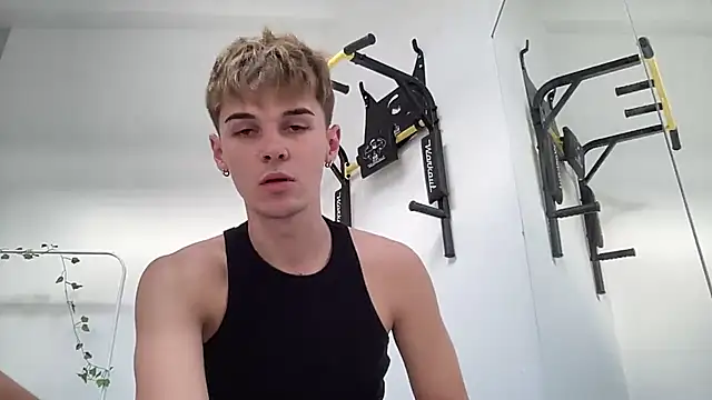 Milk Guy online show from September 19, 2025, 1:34 pm