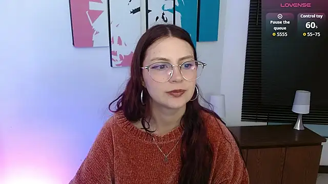 AlanaGarcia19 online show from September 17, 2025, 11:12 am