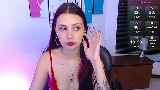 AlanaGarcia19 online show from September 22, 2025, 11:23 am