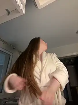 DeniMilkyyyyy online show from October 17, 2025, 5:26 pm