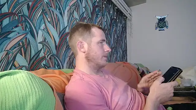 gaydavid online show from September 23, 2025, 8:56 pm