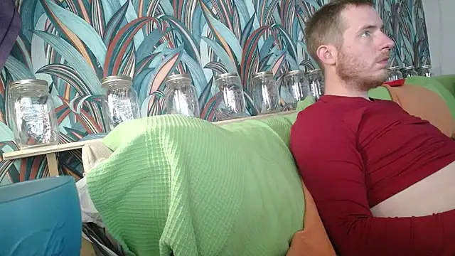 gaydavid online show from October 2, 2025, 12:50 am