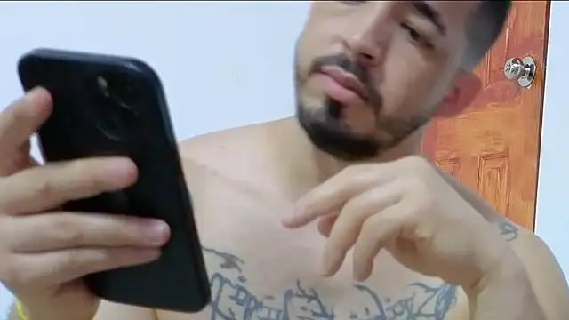 Hunter Hoott online show from September 19, 2025, 7:47 pm