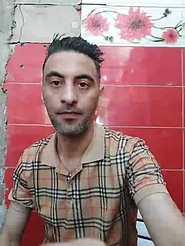 Snapshot of Mahdidido45 chatting on May 25, 2026, 10:32 am Mahdidido45 online show from May 25, 2026, 10:32 am