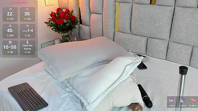 Snapshot of susan_morgans chatting on September 24, 2025, 3:54 am susan morgans online show from September 24, 2025, 3:54 am