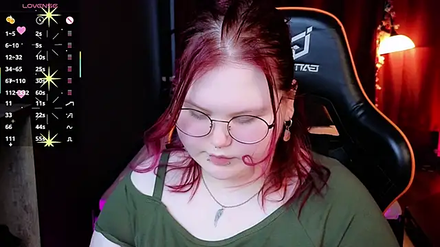 fillisfox  online show from March 28, 2026, 4:06 pm