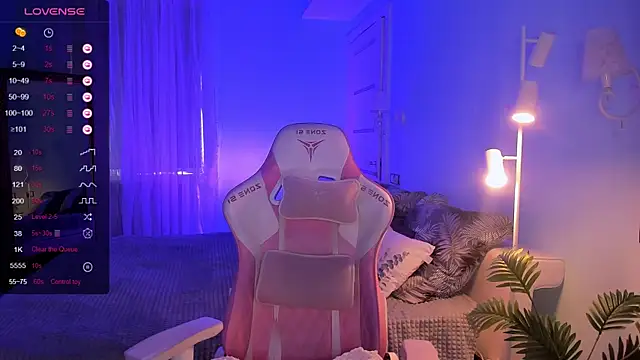 AnyaTaylor  online show from April 11, 2026, 7:45 am