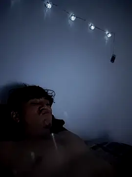 ernin2865 online show from November 14, 2025, 10:36 am