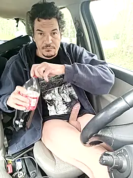 twitshe online show from October 27, 2025, 12:31 pm