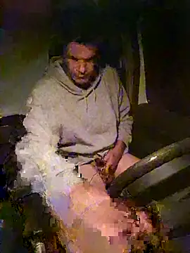 twitshe online show from April 23, 2026, 1:18 am