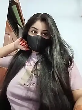 Hot-Soniya733 online show from June 25, 2026, 6:12 pm