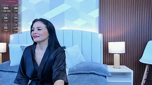 Mommy Naughty online show from October 6, 2025, 10:56 am