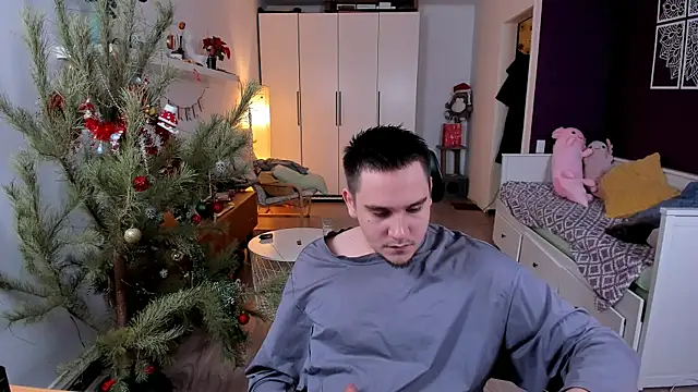 Snapshot of Bear_Beer130 chatting on January 16, 2026, 3:49 pm Bear Beer130 online show from January 16, 2026, 3:49 pm