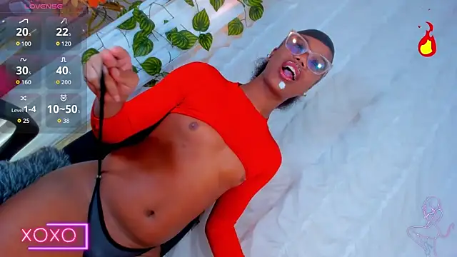 EbonyWildYou online show from November 11, 2025, 2:39 pm