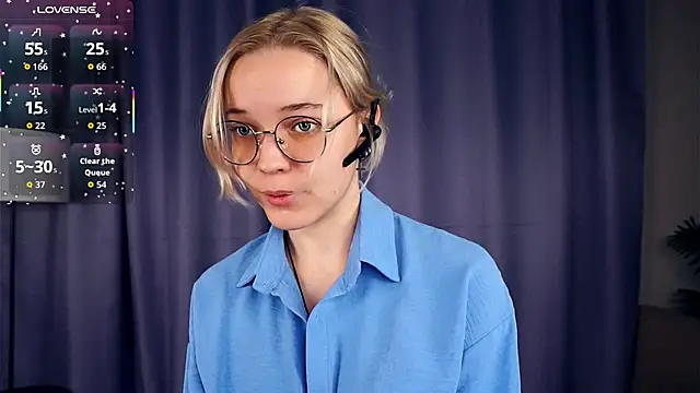 EdaKirkIin online show from October 26, 2025, 5:24 am