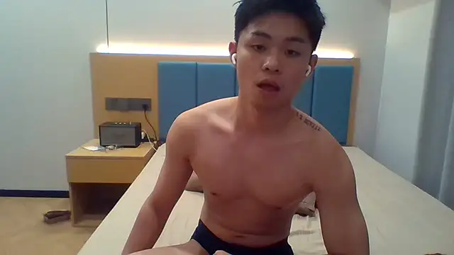 jensenyep online show from September 23, 2025, 2:42 pm