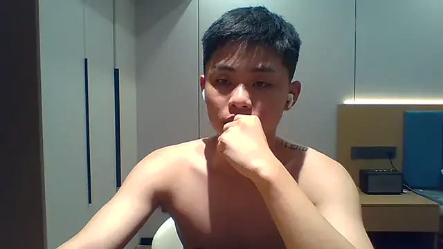 jensenyep online show from October 5, 2025, 4:27 pm