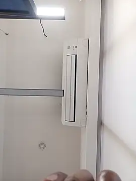 VJ17 online show from October 12, 2025, 9:19 am