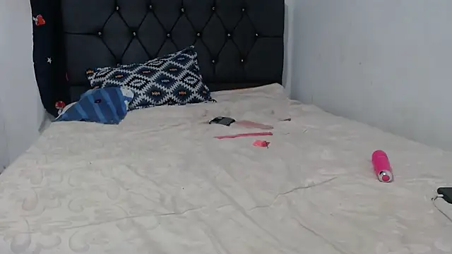 Angeliicaxx online show from September 30, 2025, 4:17 am