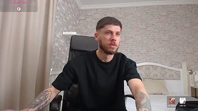 JonahShaw online show from April 22, 2026, 4:48 am