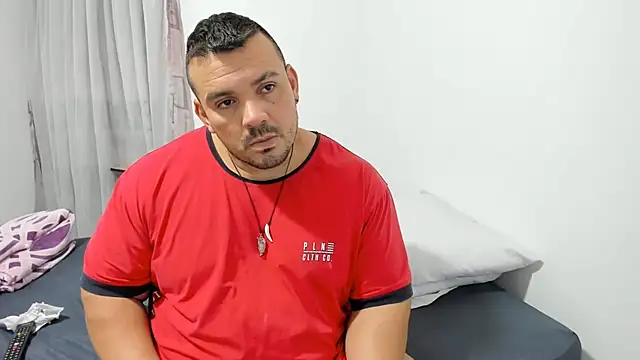 Snapshot of denny_scobar chatting on December 8, 2024, 12:07 am denny scobar online show from December 8, 2024, 12:07 am