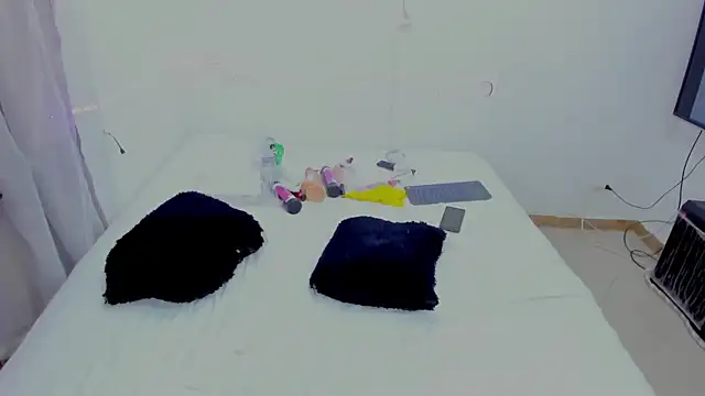 Snapshot of denny_scobar chatting on October 31, 2025, 6:58 am denny scobar online show from October 31, 2025, 6:58 am