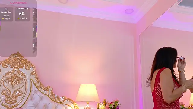 EvaRoah online show from April 21, 2026, 12:22 pm