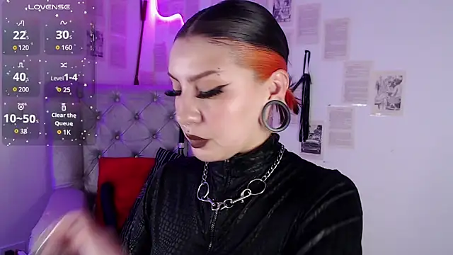 Snapshot of FabulousVenus chatting on April 22, 2026, 3:13 pm FabulousVenus online show from April 22, 2026, 3:13 pm