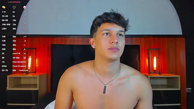 Leo Savage  online show from June 5, 2026, 4:19 am