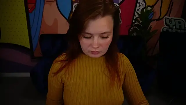 RedDoll  online show from November 11, 2025, 5:24 pm