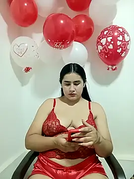 Dani 34velan online show from September 21, 2025, 4:25 am