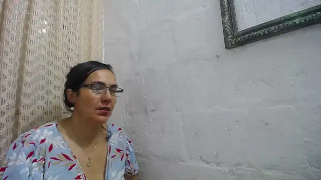 gabbyparker  online show from March 7, 2026, 10:45 am