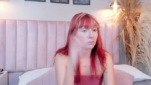 dafnne hall online show from October 11, 2025, 8:29 pm