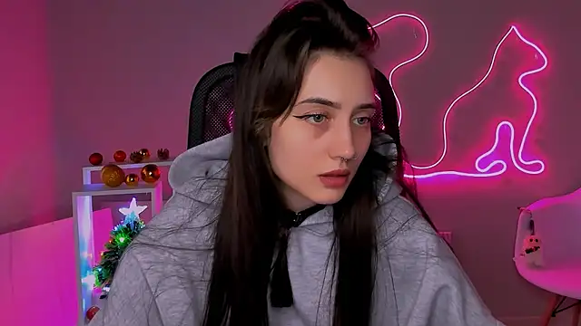 Snapshot of olivianorton chatting on January 8, 2026, 9:44 am olivianorton online show from January 8, 2026, 9:44 am