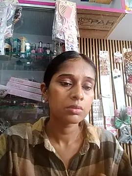 hotshreya69 online show from October 11, 2025, 9:52 am