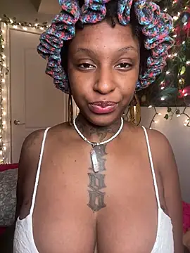MistiSavannah online show from May 9, 2026, 11:59 am