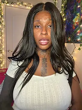 MistiSavannah online show from July 23, 2026, 12:24 am