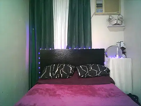 Sweet-shopia online show from October 10, 2025, 4:06 pm